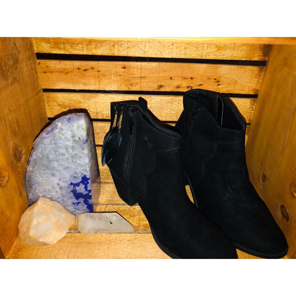 👢Black Booties👢